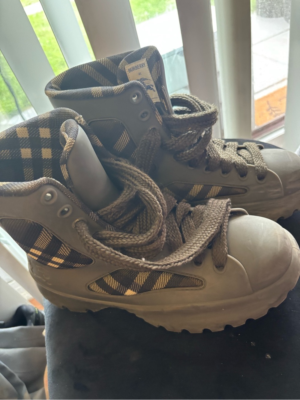 Authentic Men Burberry boot. Very beautiful for all occasions - Picture 11 of 12